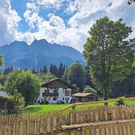 Zum Eibsee * Grainau